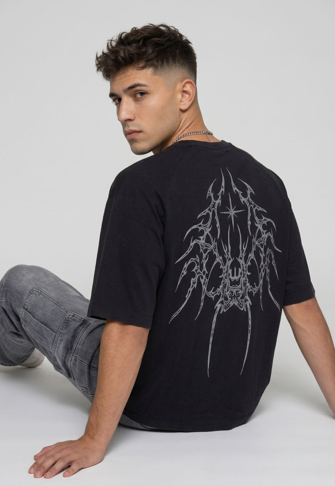 Polera Hombre Oversize Alas Negro 4