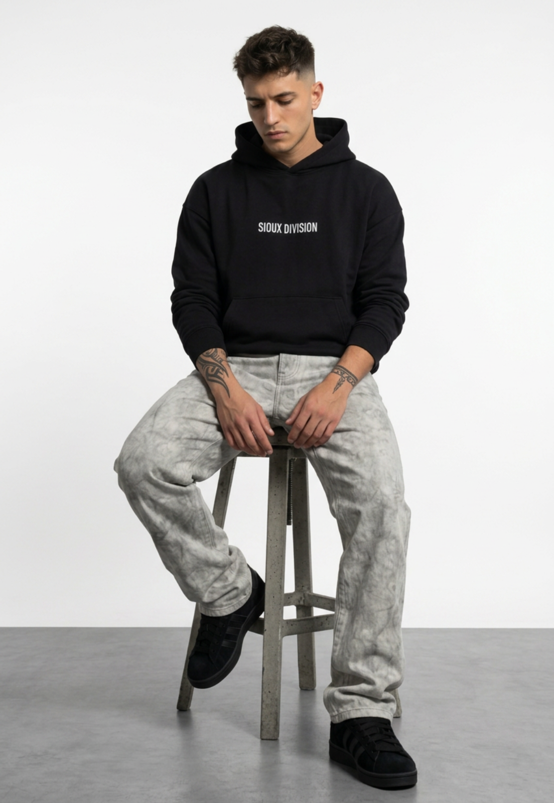 Pantalón Hombre Relaxed Camuflado Gris 2