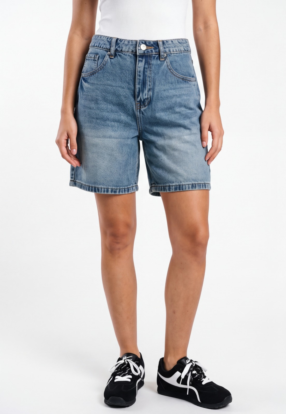 Short Mujer Denim Tiro Medio Celeste 1