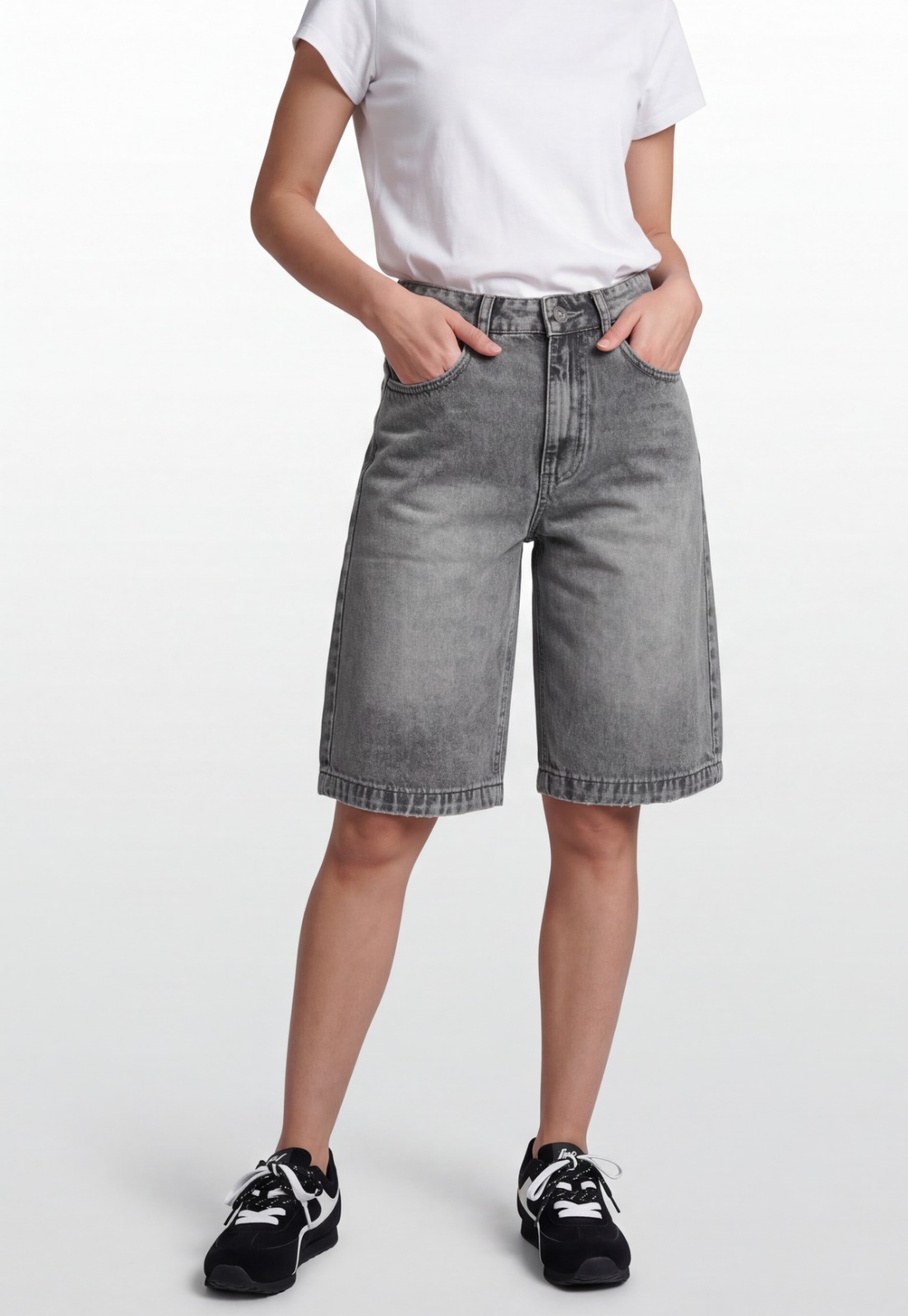 Short Mujer Denim Baggy Gris 1