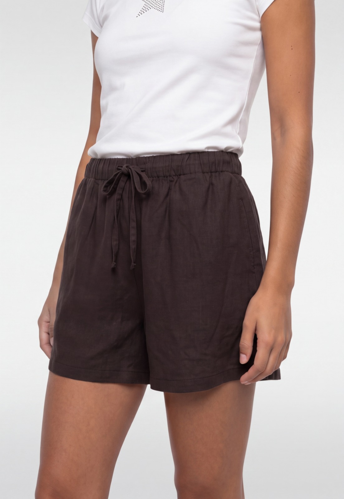 Short Mujer Lino Basic Café 3