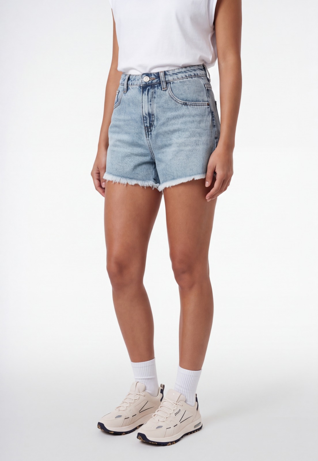 Short Mujer Denim Desflecado Celeste 1