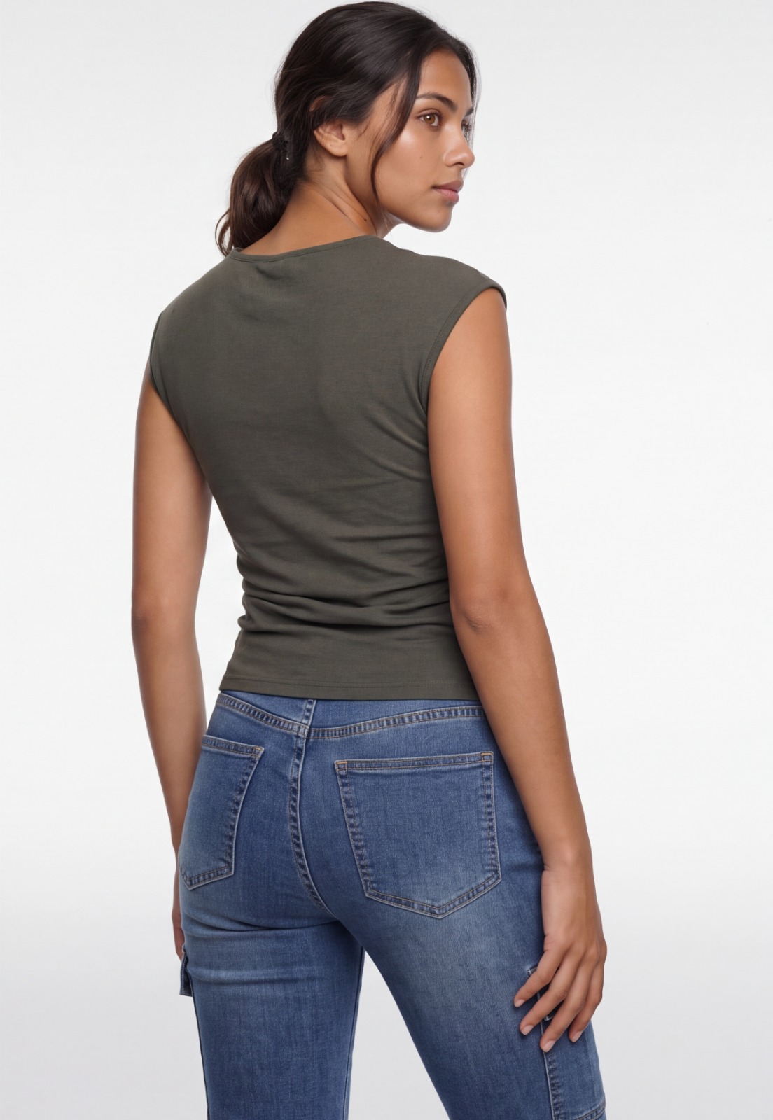 Polera Mujer Básica Drapeada Verde 2