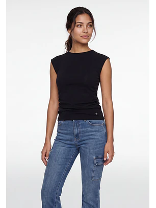 Polera Mujer Básica Drapeada Negro