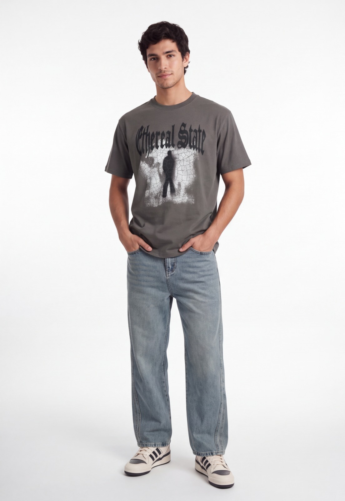 Polera Hombre Relaxed Letras Góticas Gris 3