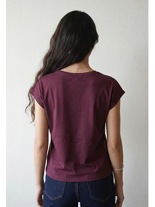 Polera Mujer Estampado Número Burdeo