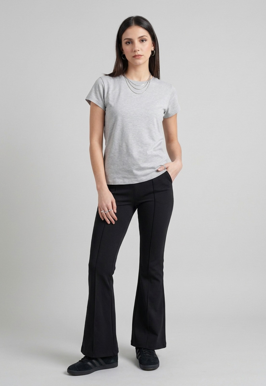 Polera Mujer Basic Cuello Redondo Gris 4