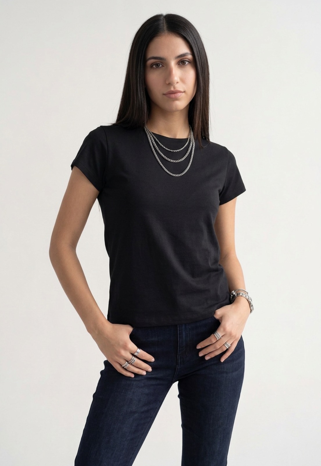 Polera Mujer Basic Cuello Redondo Negro 1