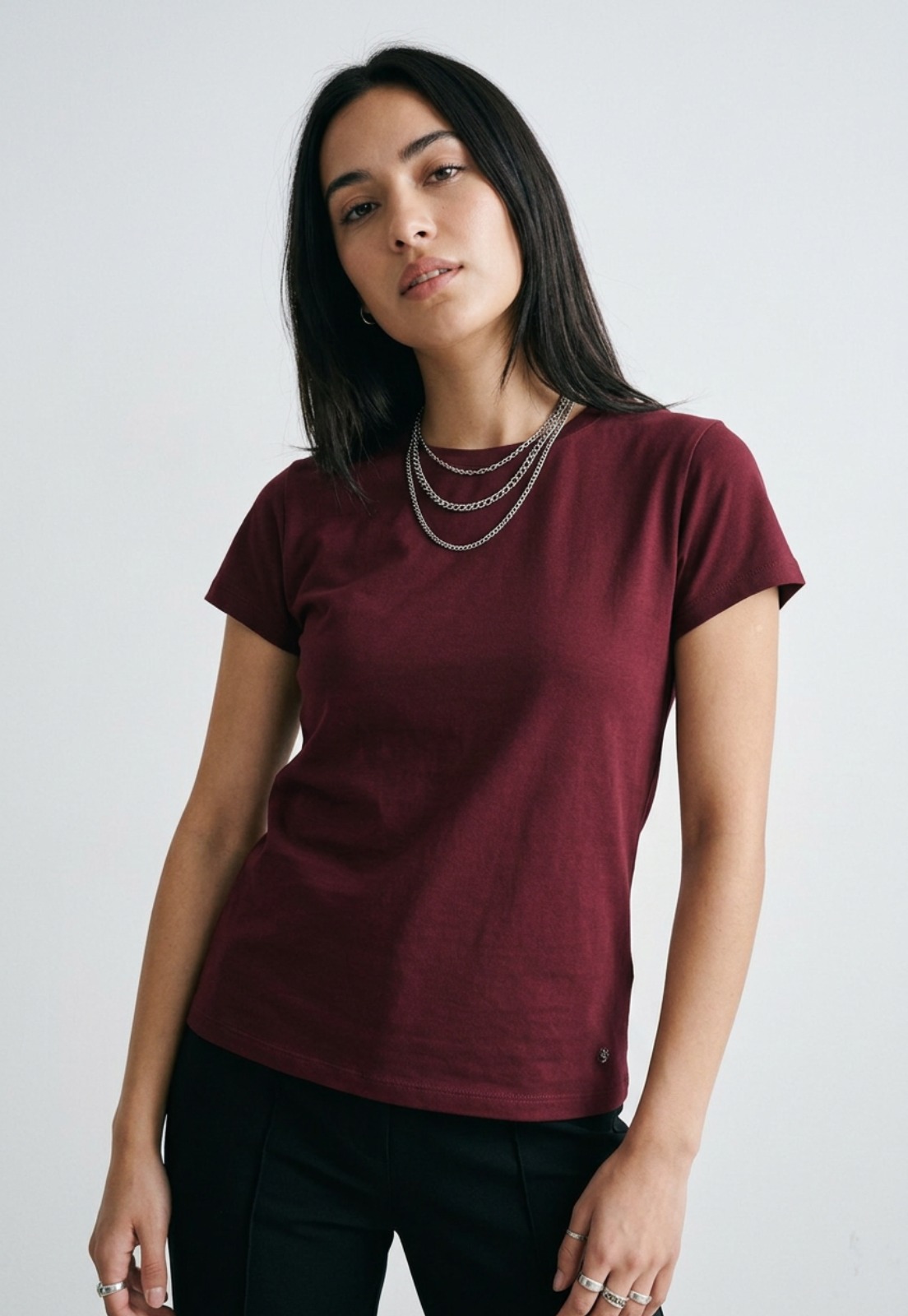 Polera Mujer Basic Cuello Redondo Uva 4