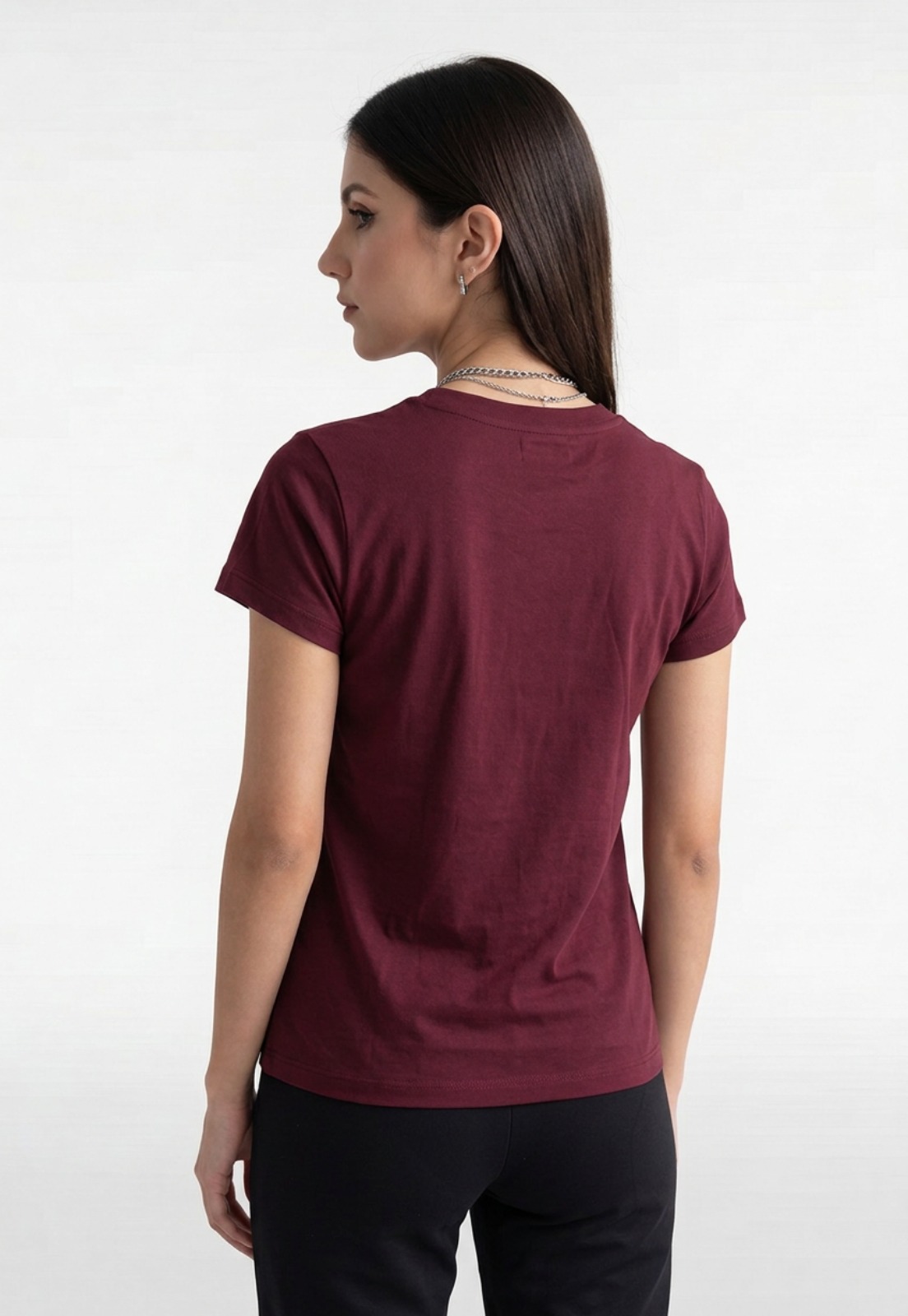 Polera Mujer Basic Cuello Redondo Uva 2