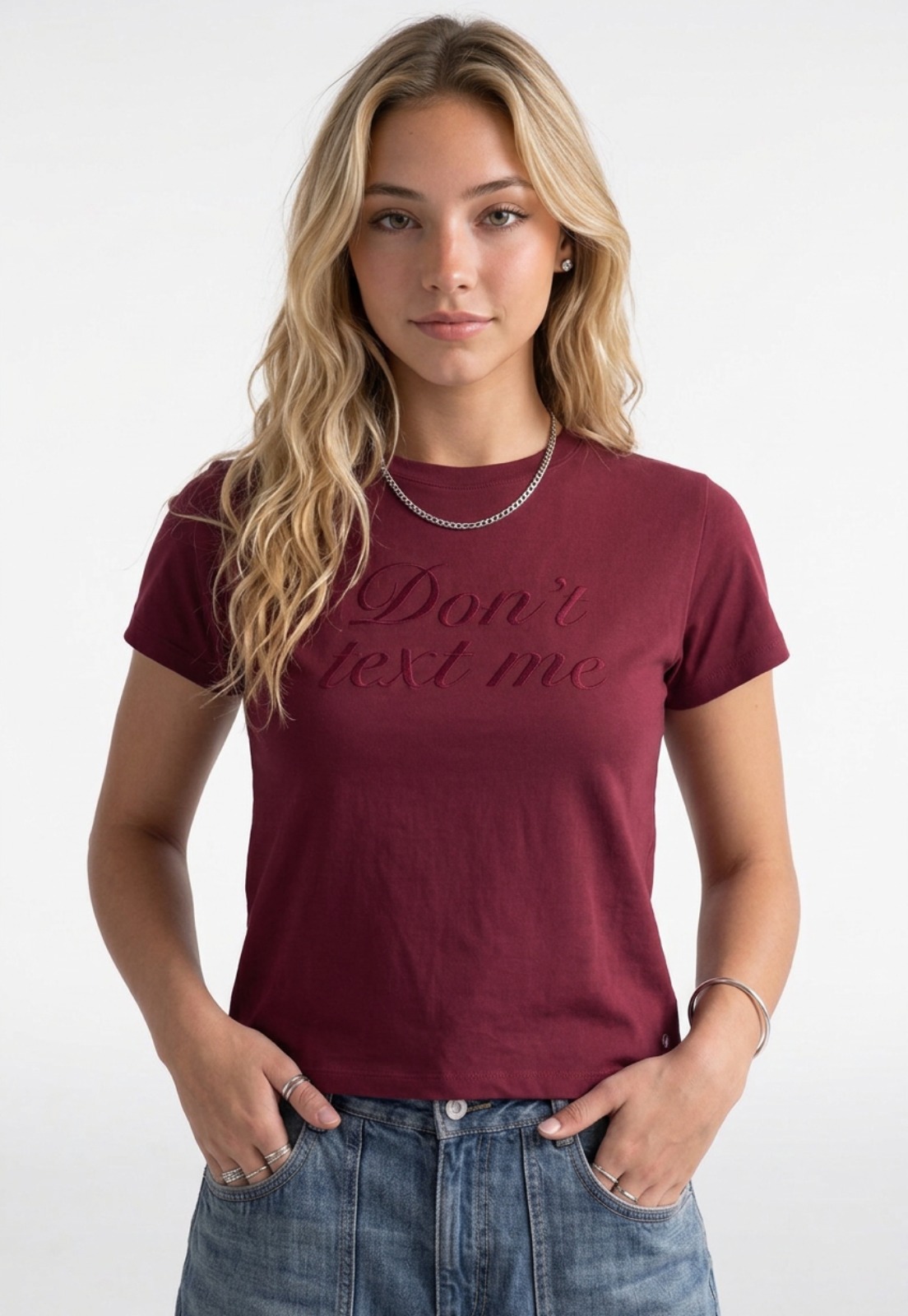 Polera Mujer Texto Bordado Y Flock Burdeo 4