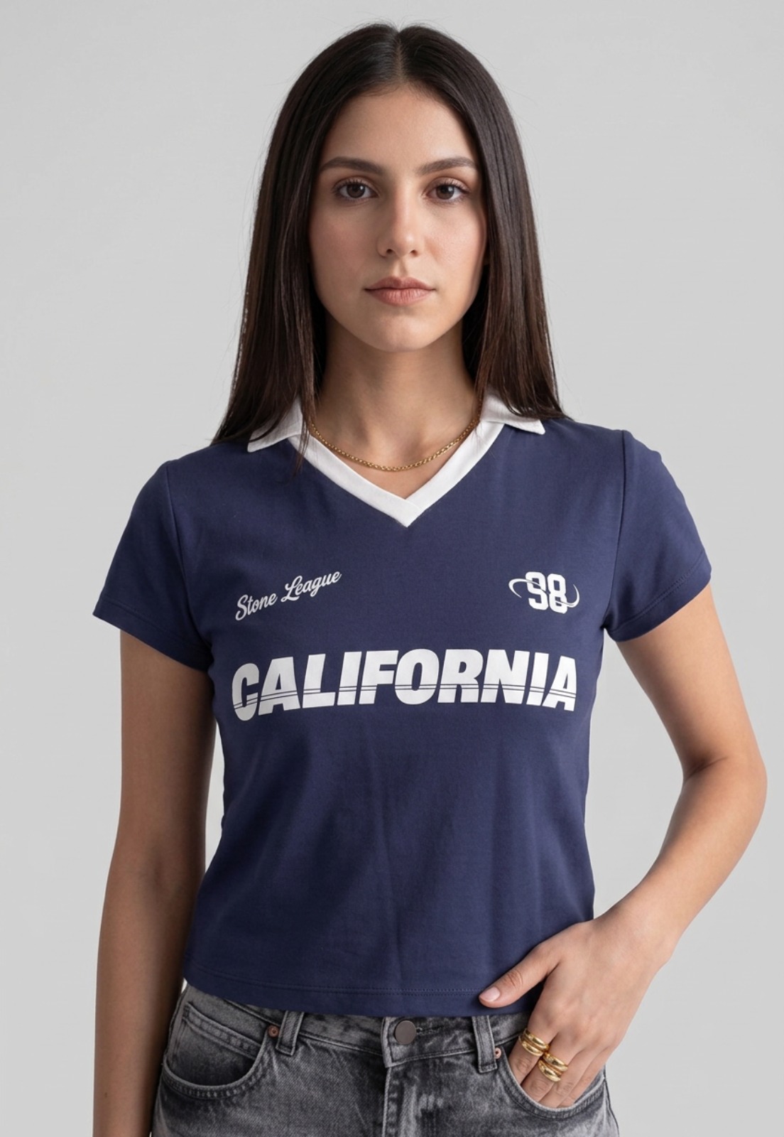 Polera Mujer Con Cuello Azul 3