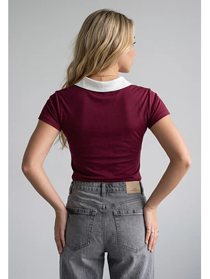 Polera Mujer Con Cuello Burdeo