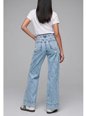 Jeans Mujer Wide Leg Cinturón Celeste