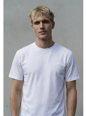 Polera Hombre Relaxed Interlock Blanco