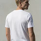 Polera Hombre Relaxed Interlock Blanco - Miniatura 2