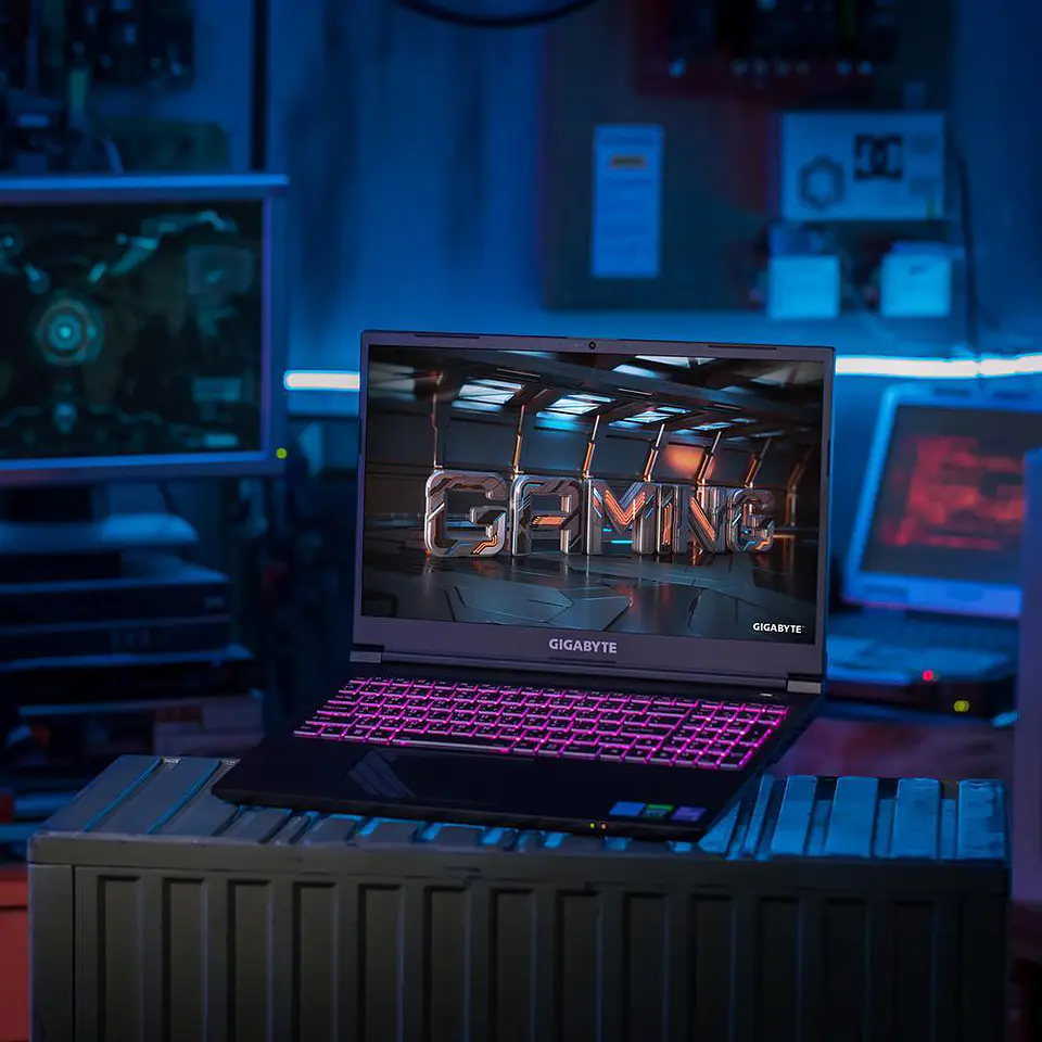 Notebook Gigabyte G5 MF 15.6″, Intel Core i5-12500H, RTX 4050, 16 GB, 512GB, 144hz 2