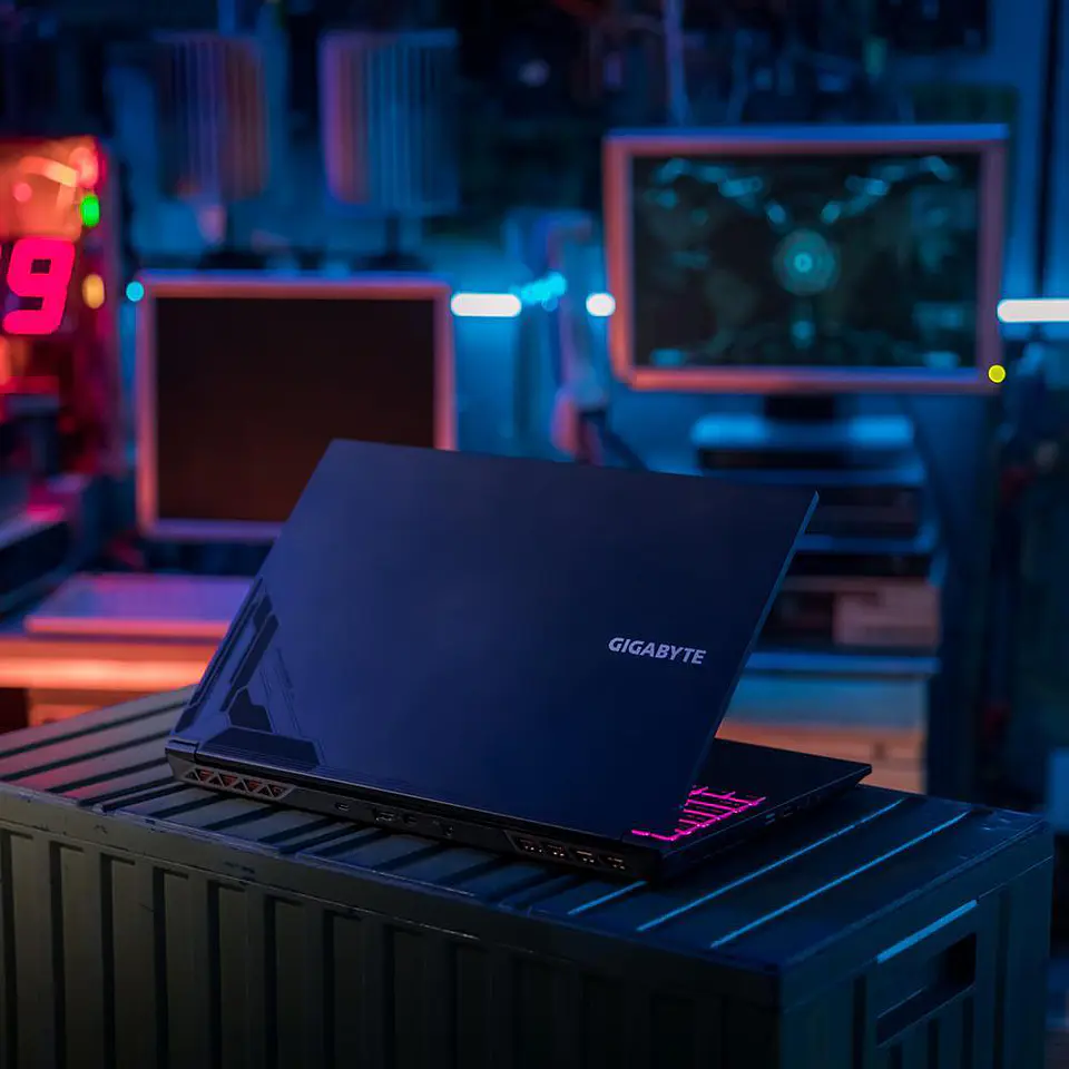 Notebook Gigabyte G5 MF 15.6″, Intel Core i5-12500H, RTX 4050, 16 GB, 512GB, 144hz 4