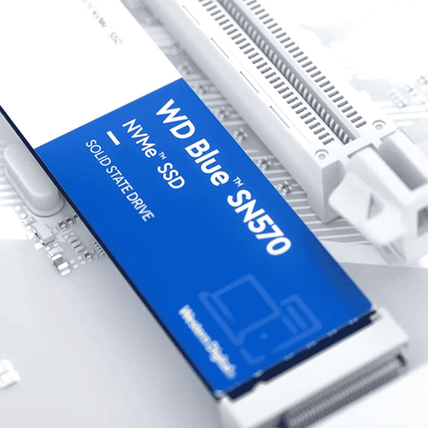 Disco Sólido WD Blue SN570 de 500GB (NVMe, M.2 2280, PCIe 3.0), WDS500G3B0C 3