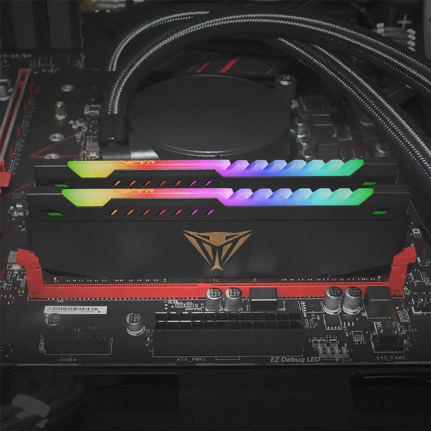Kit Ram Patriot Viper Steel RGB DDR4 32GB (2x16B) 3200MHz 4