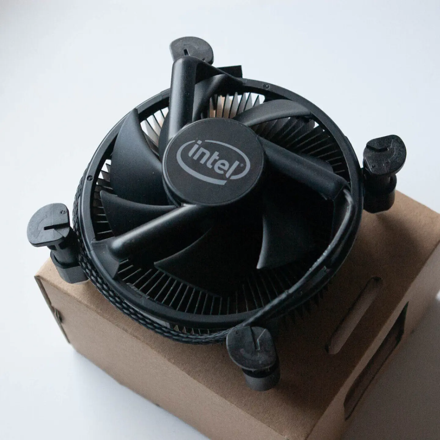 Cooler Disipador CPU Intel Stock Original Black – SOCKET 115X LGA1200 2