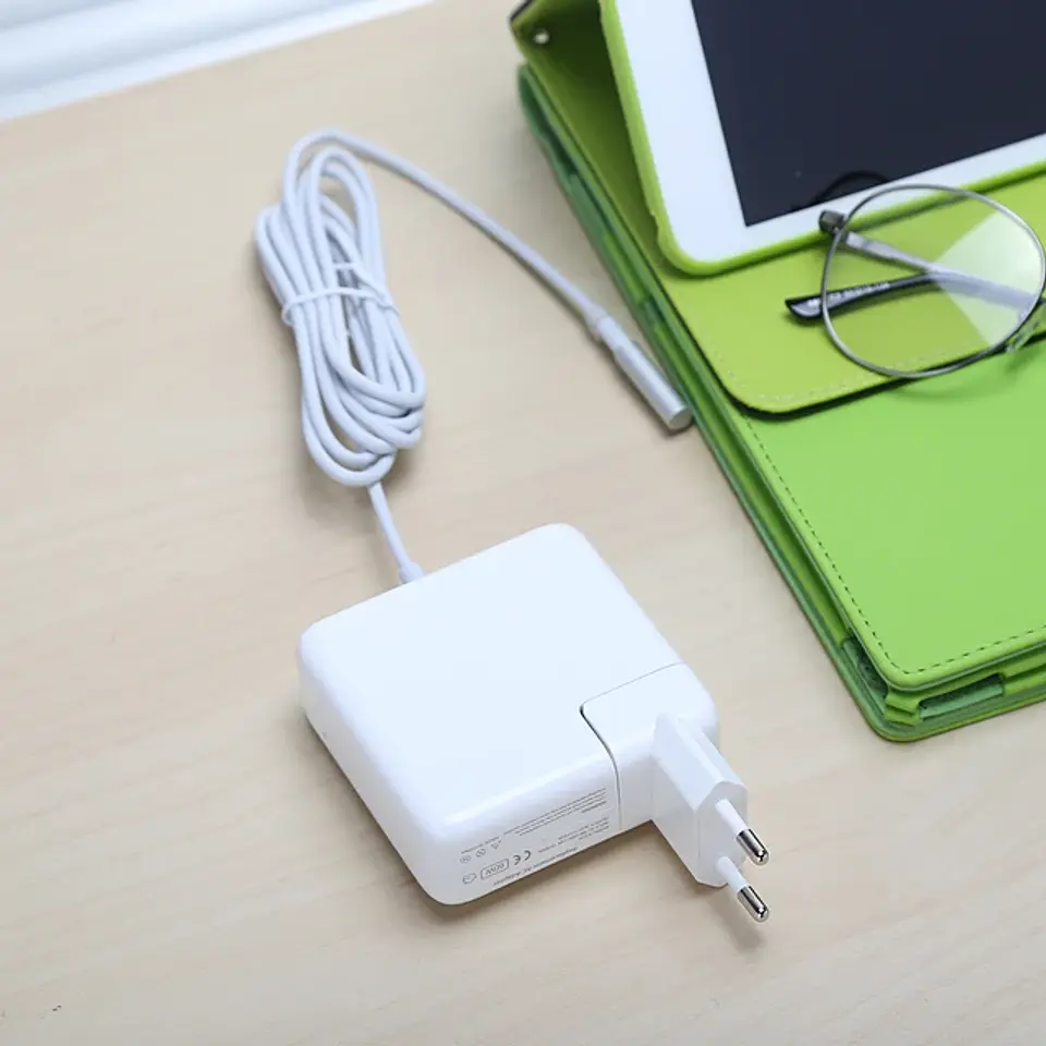 Cargador Para Macbook Air Magsafe 14.5v 3.1A 45w, Conector L 6