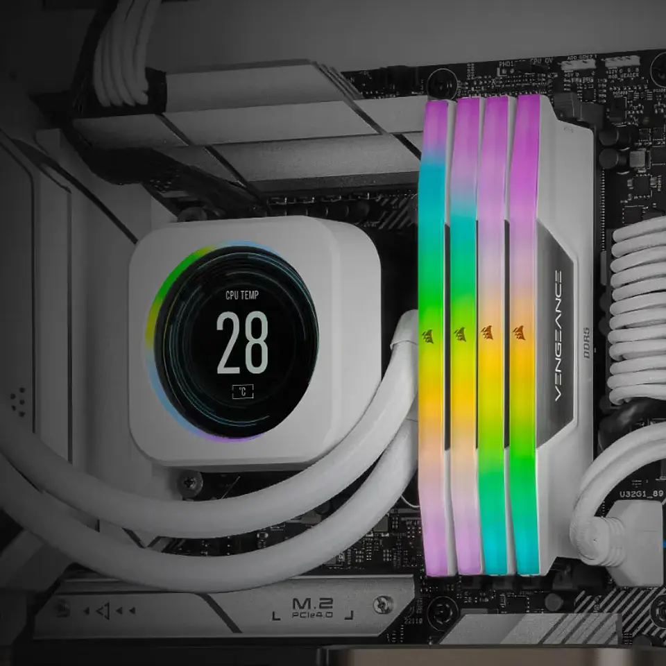 Memoria DRAM Corsair Vengeance 32GB (2x16) DDR5 5200mhz RGB Blanca 3
