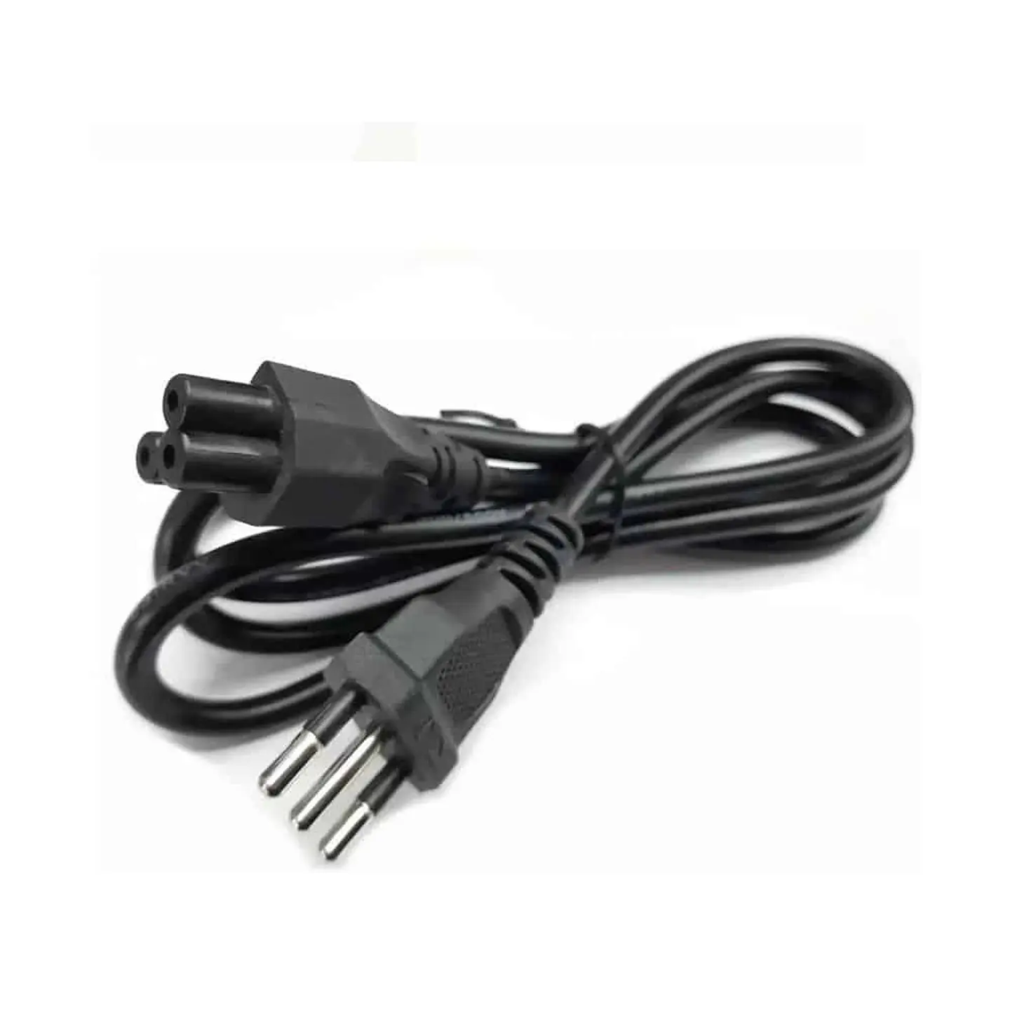 Cable Poder para notebook tipo Trébol 0.75mm 2