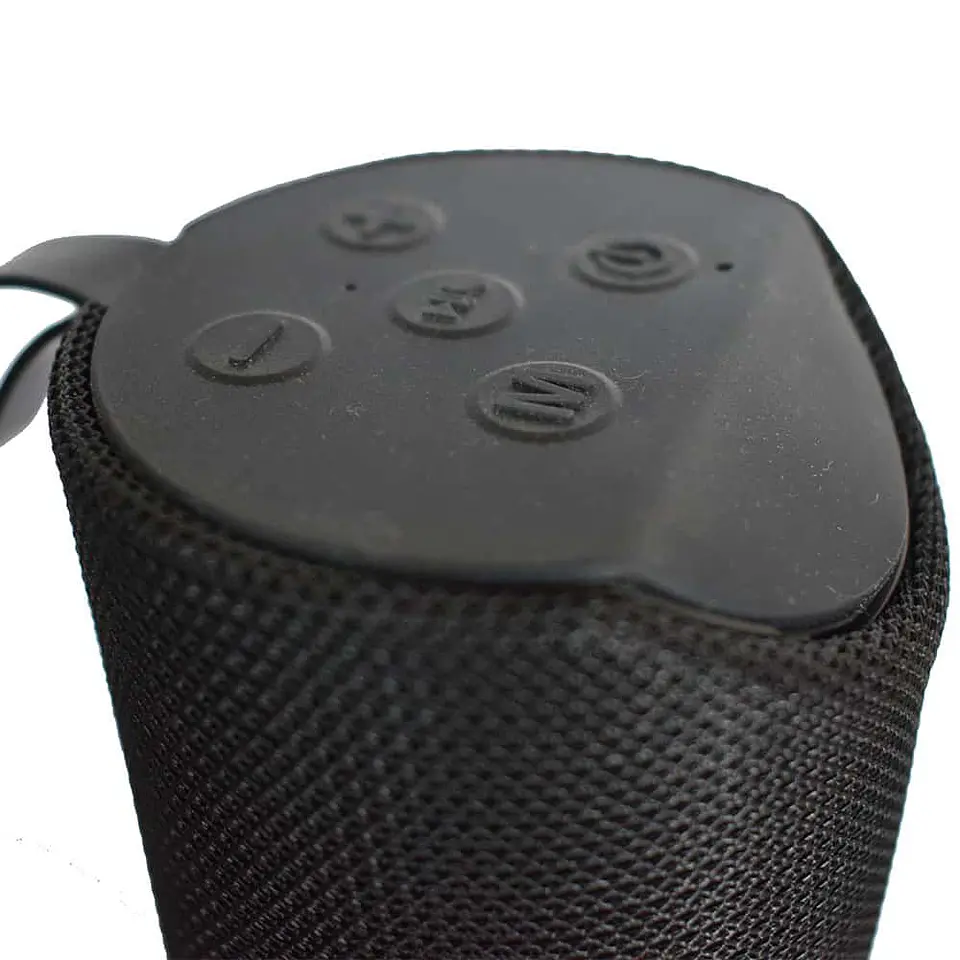 Parlante Bluetooth Portátil Anti-salpicaduras TG113 5