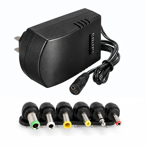 Transformador Cargador Universal IRM 6 Conectores Voltaje 3 a 12V