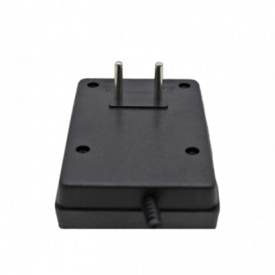 ELIMINADOR DE PILAS 1000MAH TECNOLAB: VERSÁTIL Y SEGURO 3