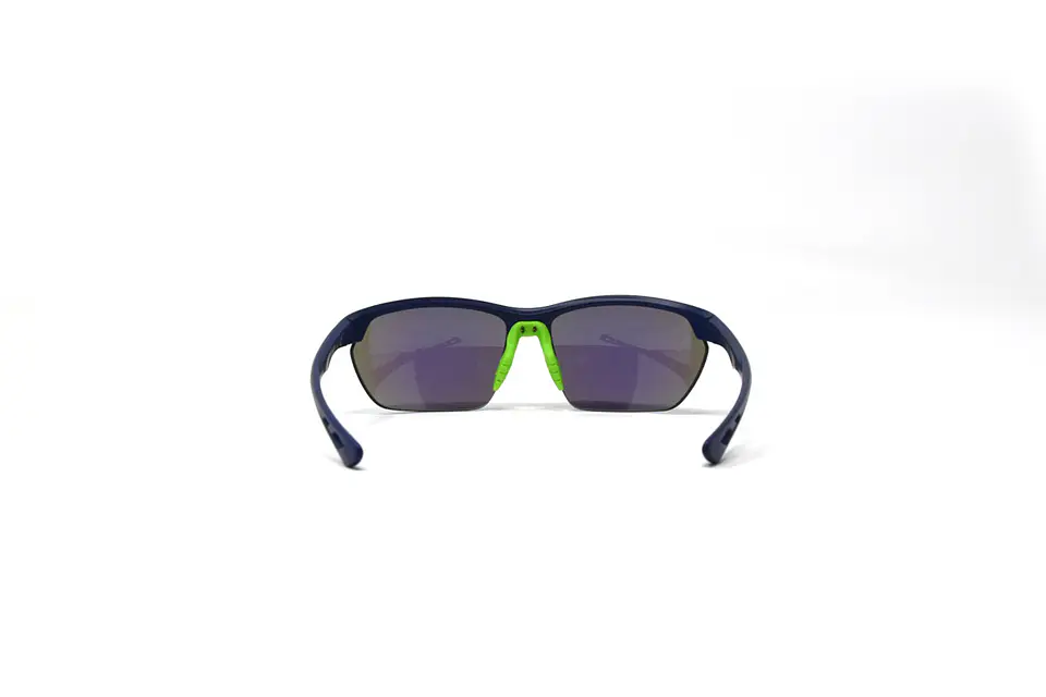 LENTES ADDICTIVE GANDIA EDICIÓN MARTA MARRERO  14