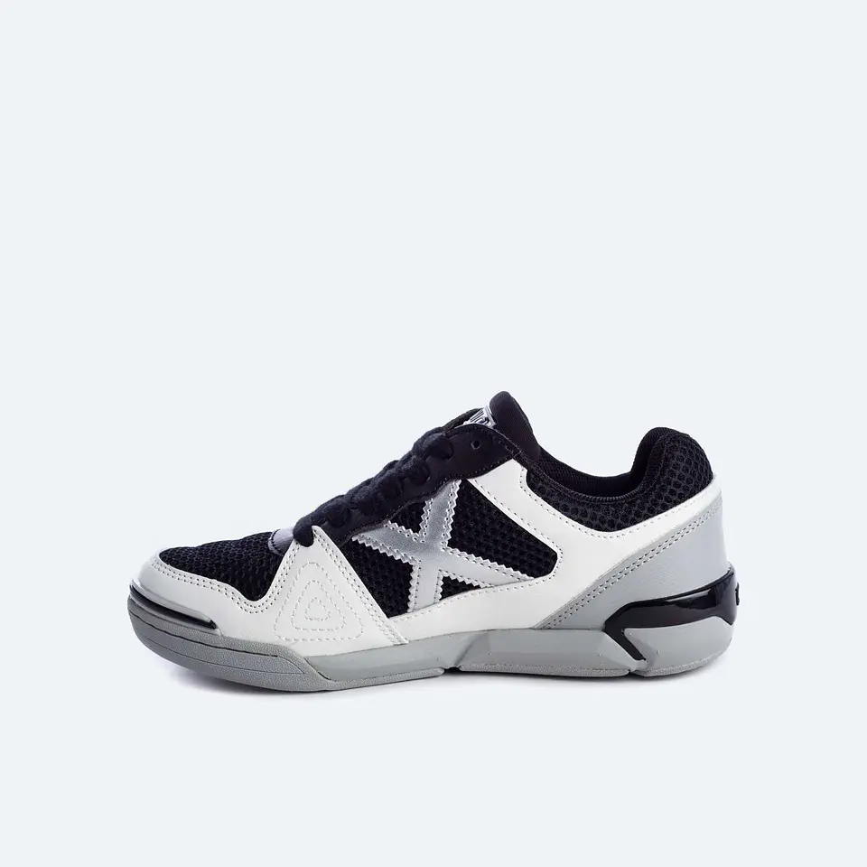 ZAPATILLA MUNICH ONE INDOOR 44 FUTSAL  2