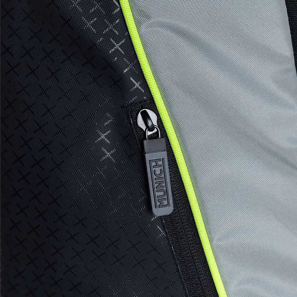 BOLSO MUNICH PADEL TRAINING BACK 56 4