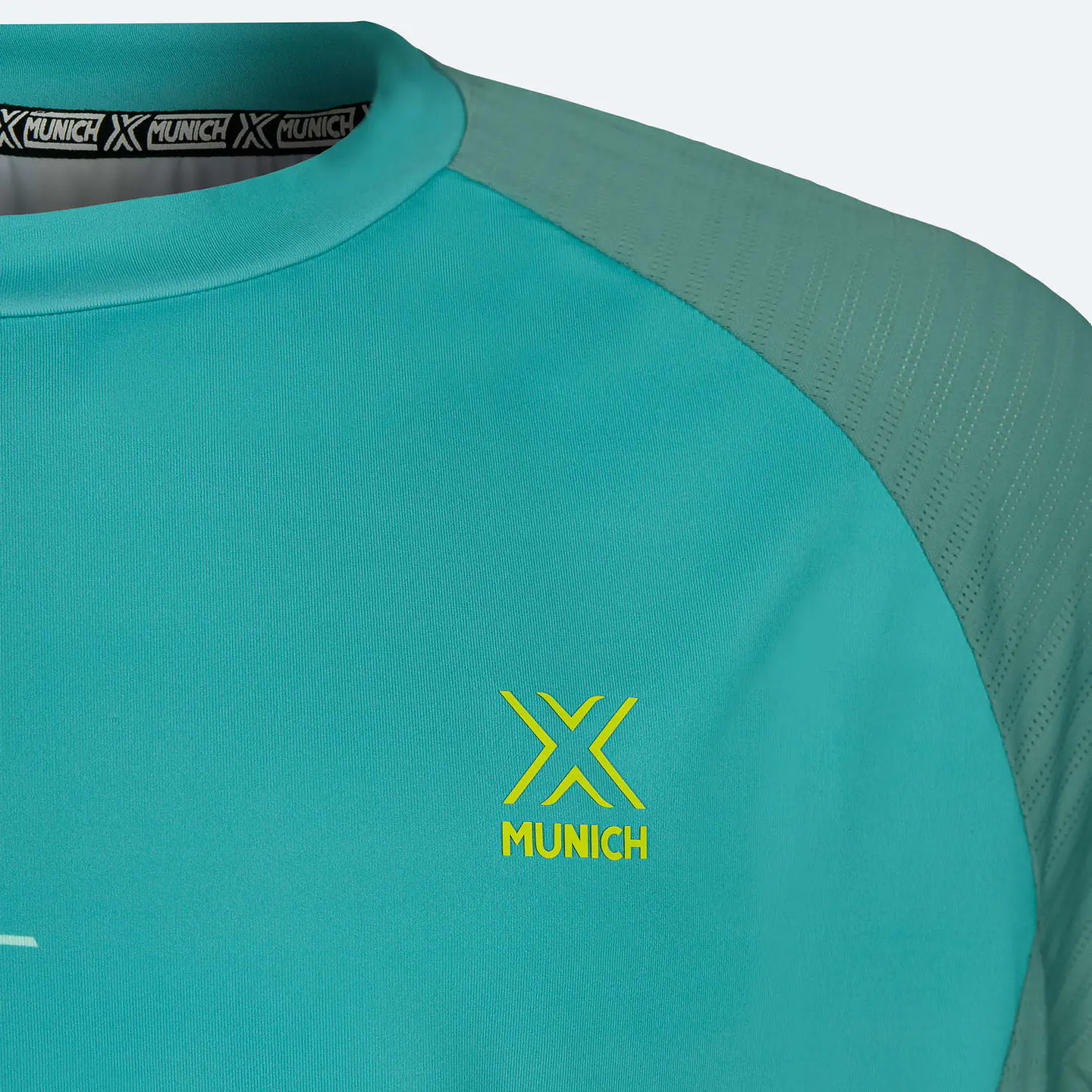 POLERA MUNICH MAN PRO DRY TEE AQUA 5