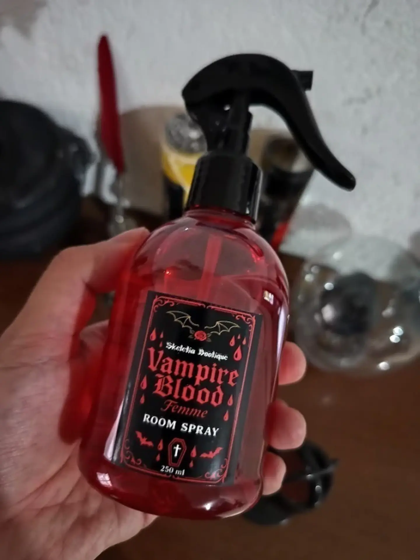 Vampire Blood Femme Room Spray 3