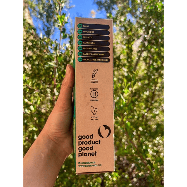 Pasta de dientes vegana y sin flúor Biobrands