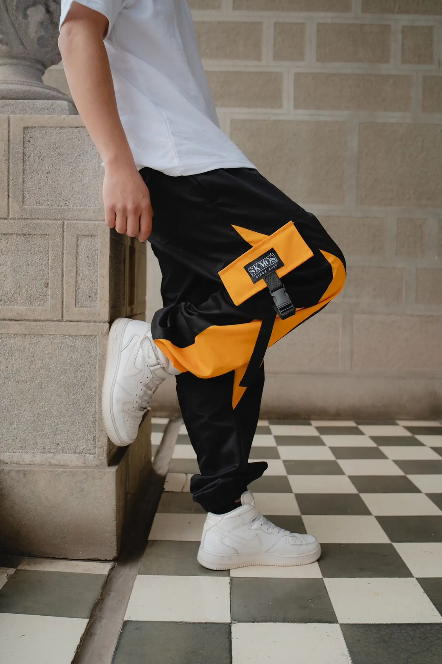 Yellow mix cargo 1
