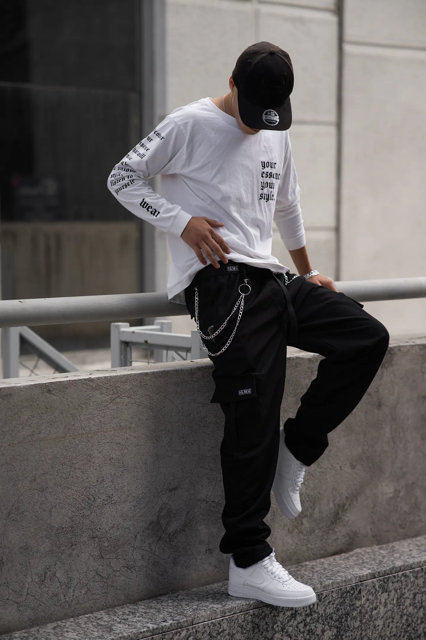 Blackpants cargo 1