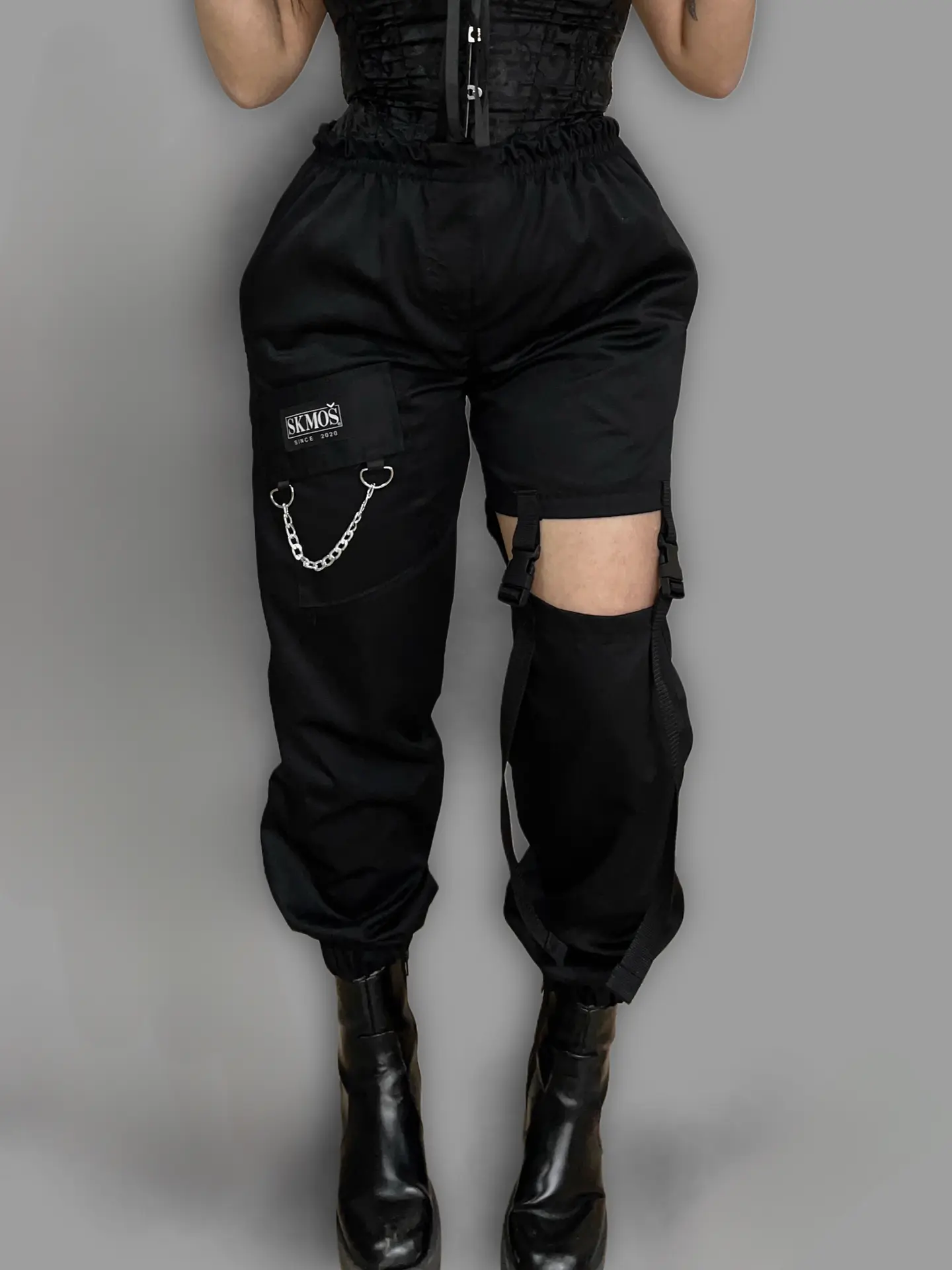 LEG OUT V.3 SKMOS 2