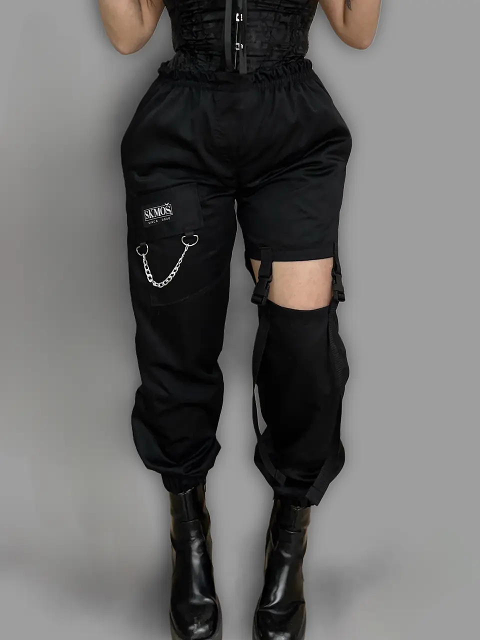 LEG OUT V.3 SKMOS 2