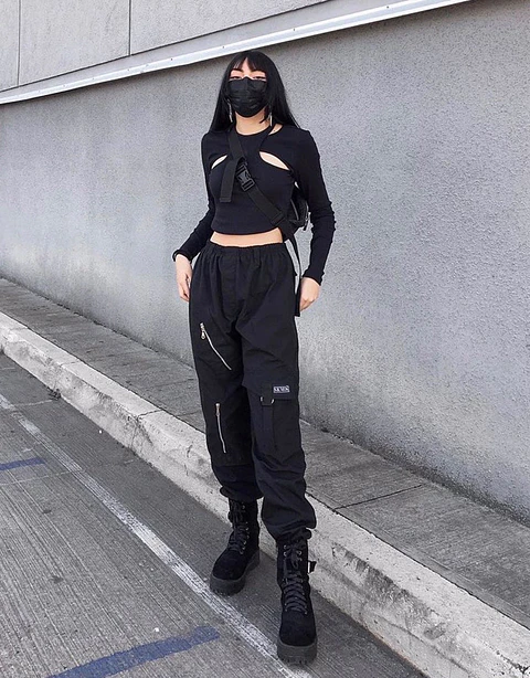 Honeyblack cargo