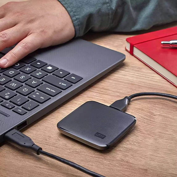 SSD Externo WD Elements SE 1TB USB 3.0 – Portátil, 400MB/s, Negro 5