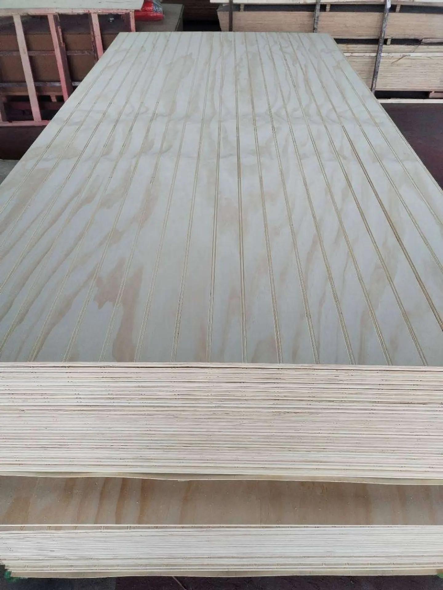 Tablero Terciado Ranurado 9 mm (Poplar Core) 2