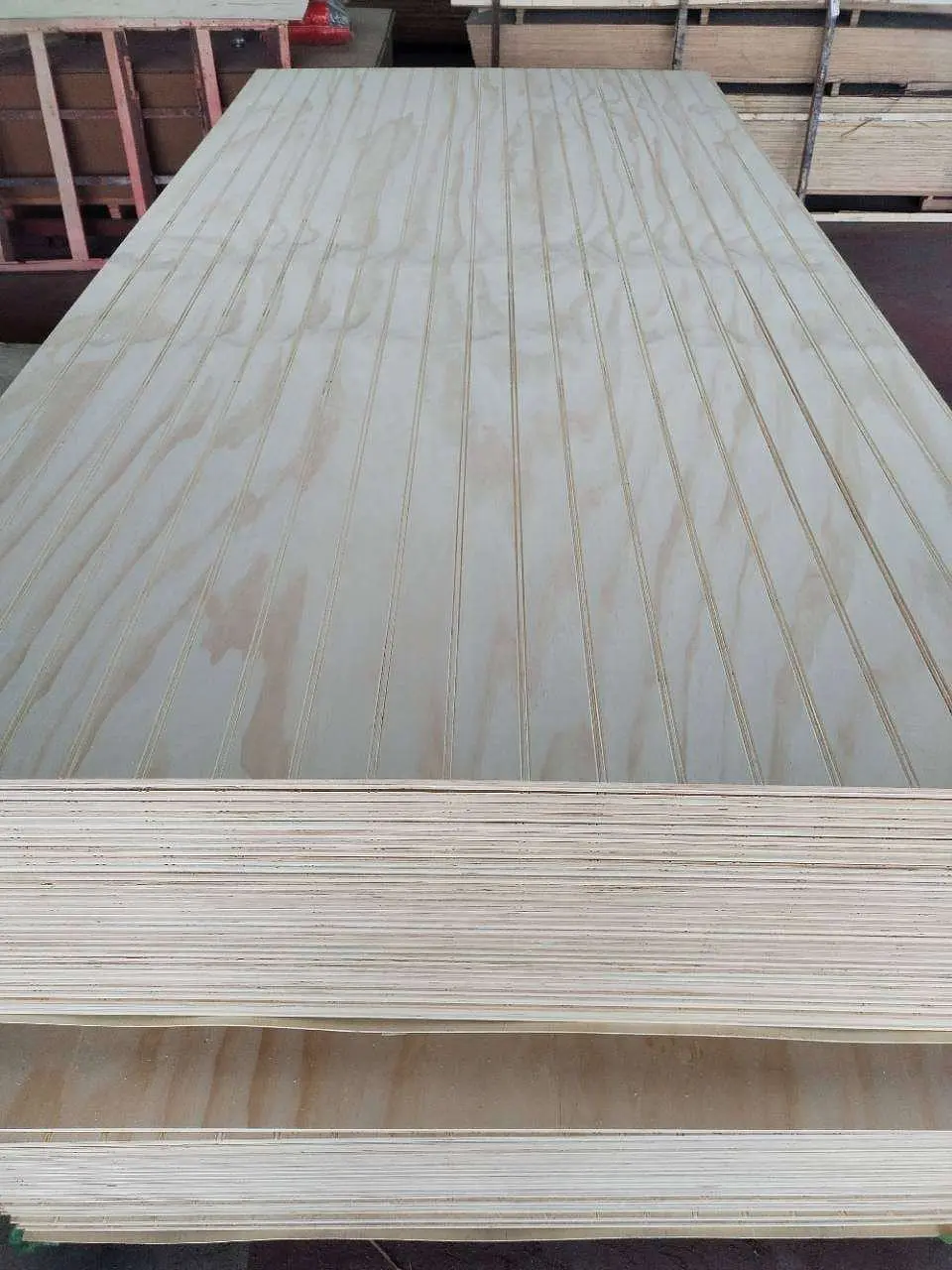 Tablero Terciado Ranurado 9 mm (Poplar Core) 2
