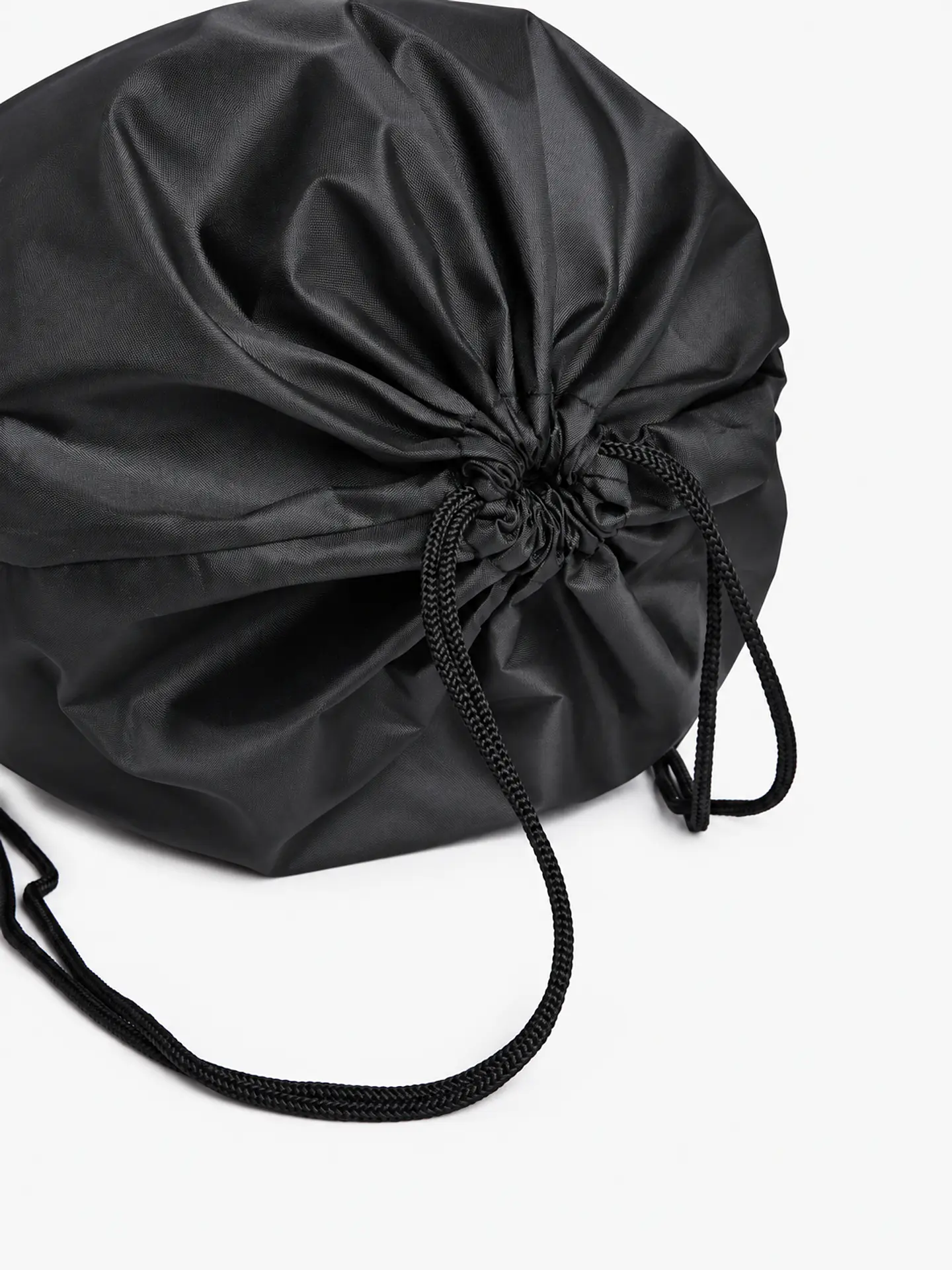 Mochila Sacola em Nylon 190D – 42 x 32 cm 4