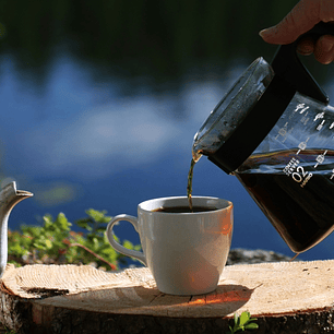 Guía Gratuita: Cómo Mejorar tu Café en Casa – Small Café