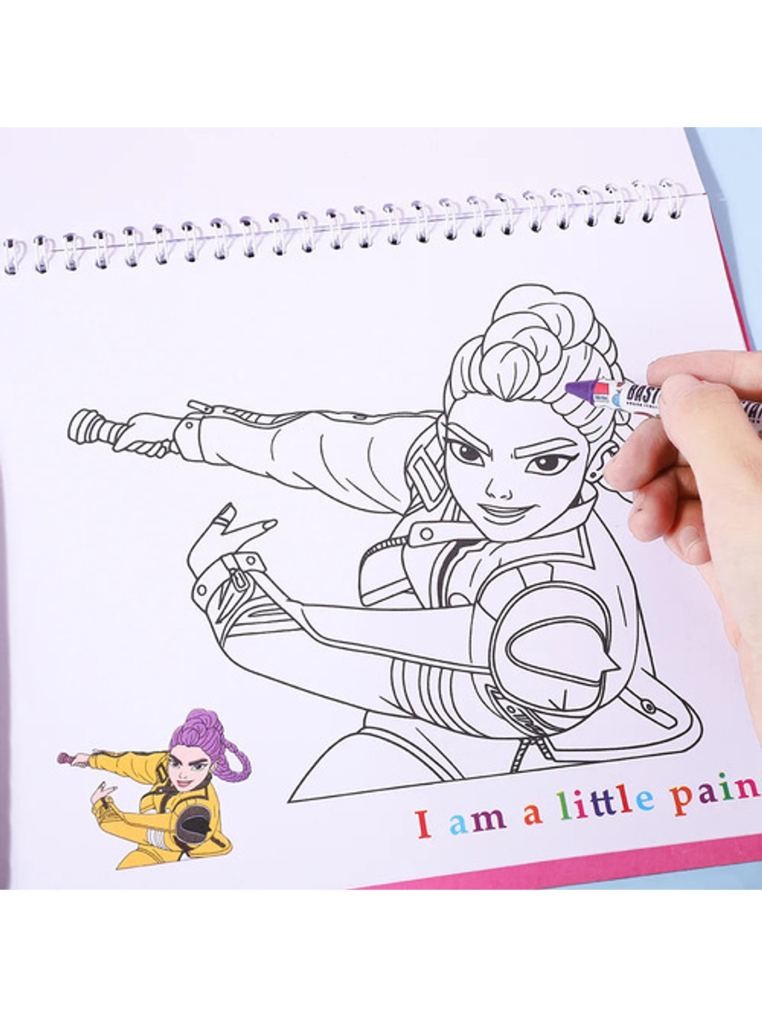 Libro Para Colorear Guerreras Kpop Huntrix Rumi Mira Zoey 4