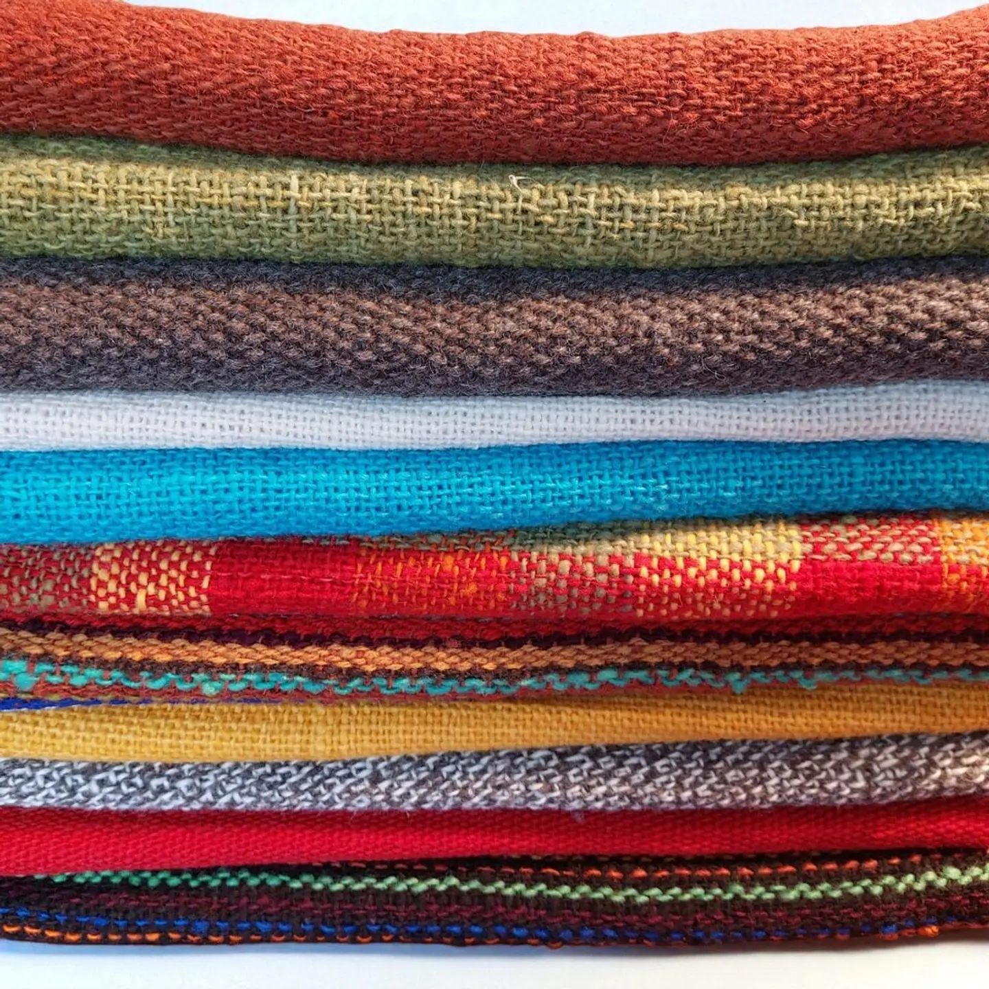 Chales o Pieceras de Tejido Artesanal – 120 x 60 cm 14
