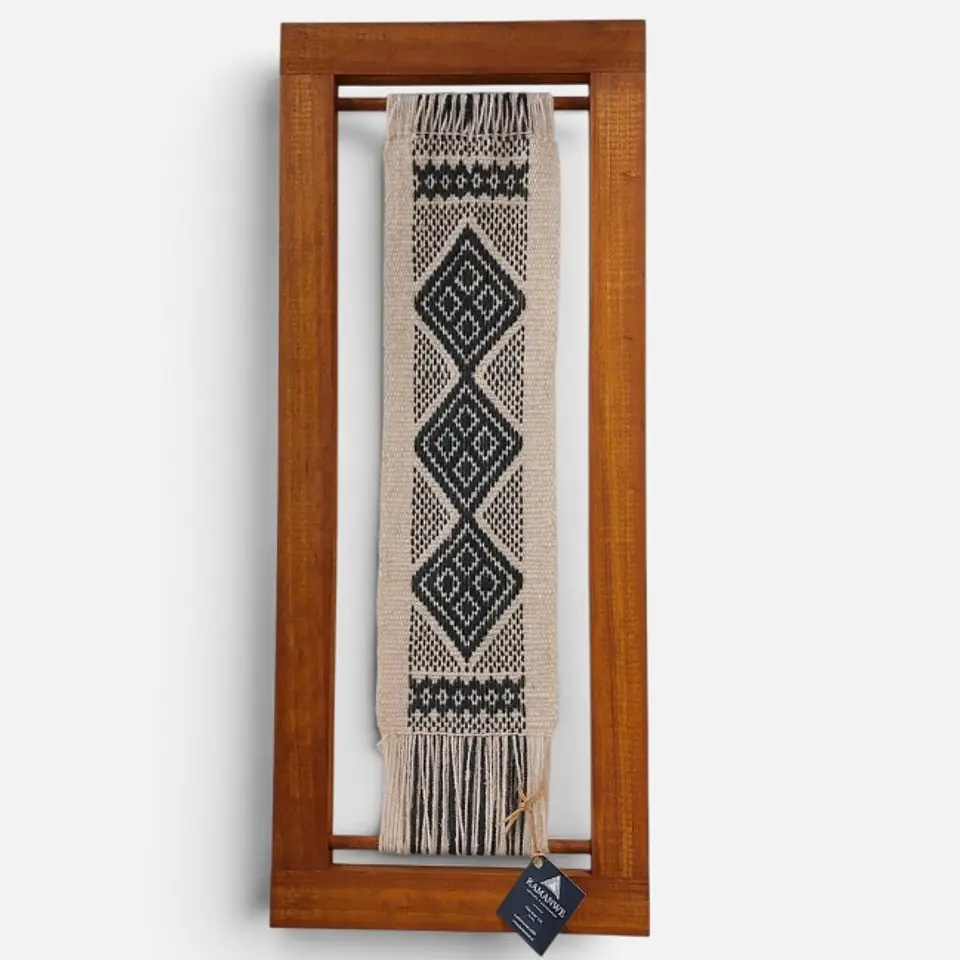 Cuadro Decorativo Diseño Mapuche - Blanco y Negro - 26 x 64 cm 2